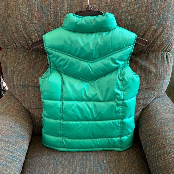 Vest - Picture 4 of 8